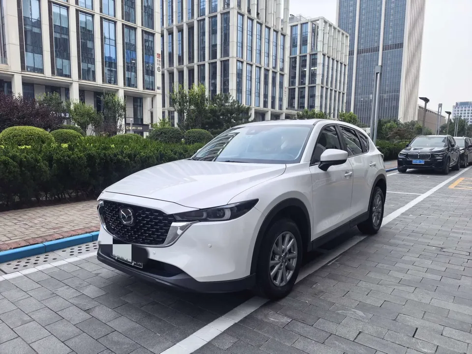 Mazda CX-5 Mazda CX-5 2022 2.0L Automatic 2WD Smart Model 2023 — photo 1, buy with delivery to Moscow