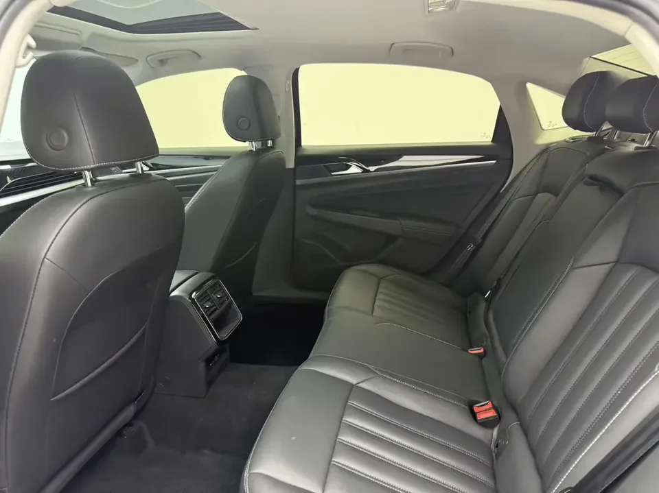 Volkswagen Passat Passat 2022 280TSI Business Edition 2022 — миниатюра 4