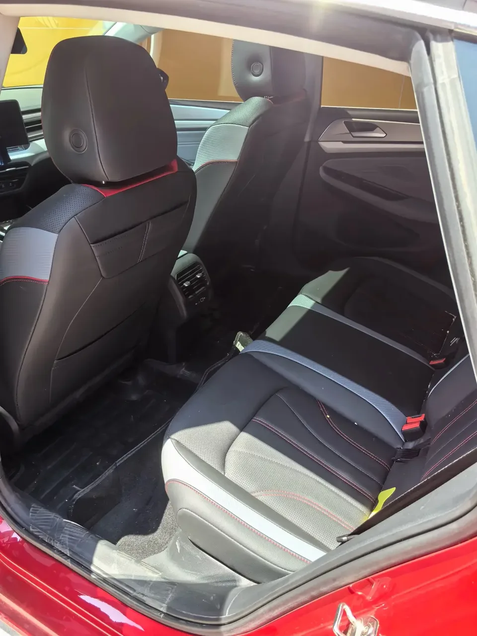 Volkswagen Lamando Lingdu 2022 Lingdu L 280TSI DSG Cool Edition 2022 — thumbnail 3