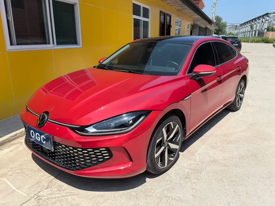 Volkswagen Lamando Lingdu 2022 Lingdu L 280TSI DSG Cool Edition 2022 — photo 1, buy with delivery to Moscow