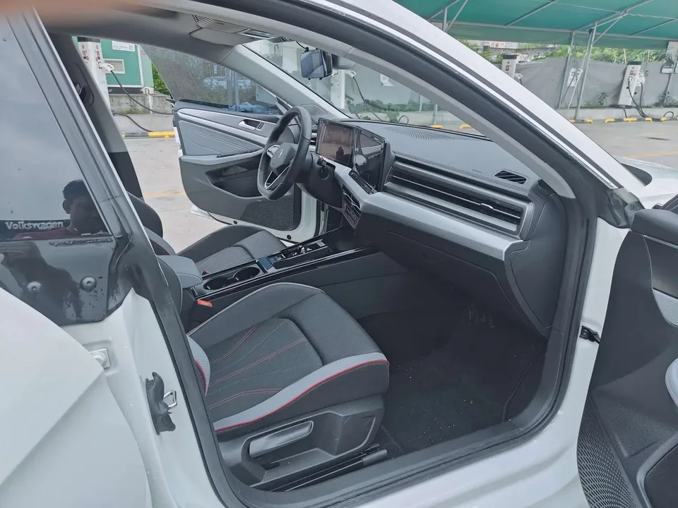 Volkswagen Lamando Lingdu 2024 Lingdu L 280TSI DSG Hot Edition 2024 — thumbnail 4