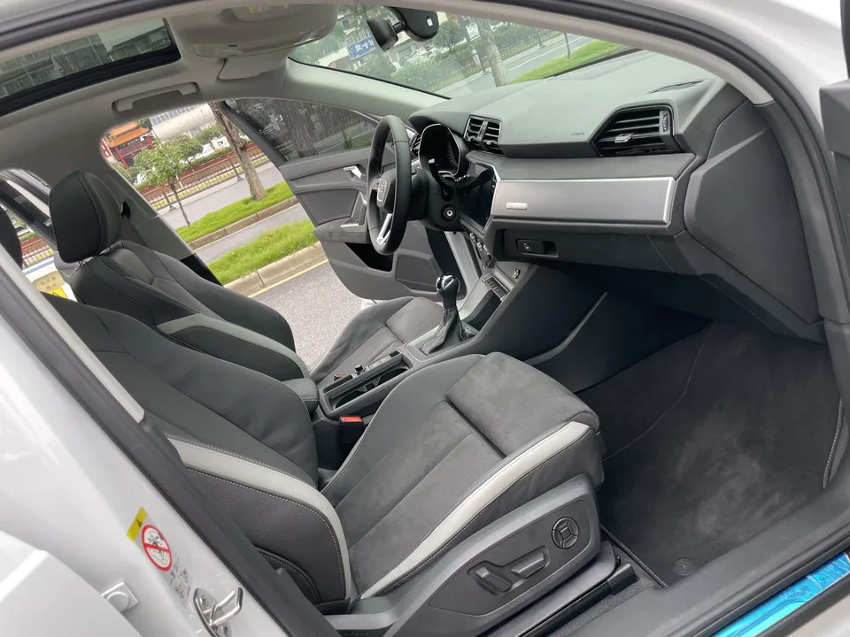 Audi Q3 Audi Q3 2022 35 TFSI Progressive Dynamic 2022 — thumbnail 3