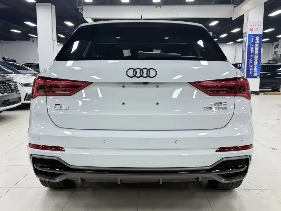 Audi Q3 Audi Q3 2022 35 TFSI Stylish Dynamic 2022 — thumbnail 2