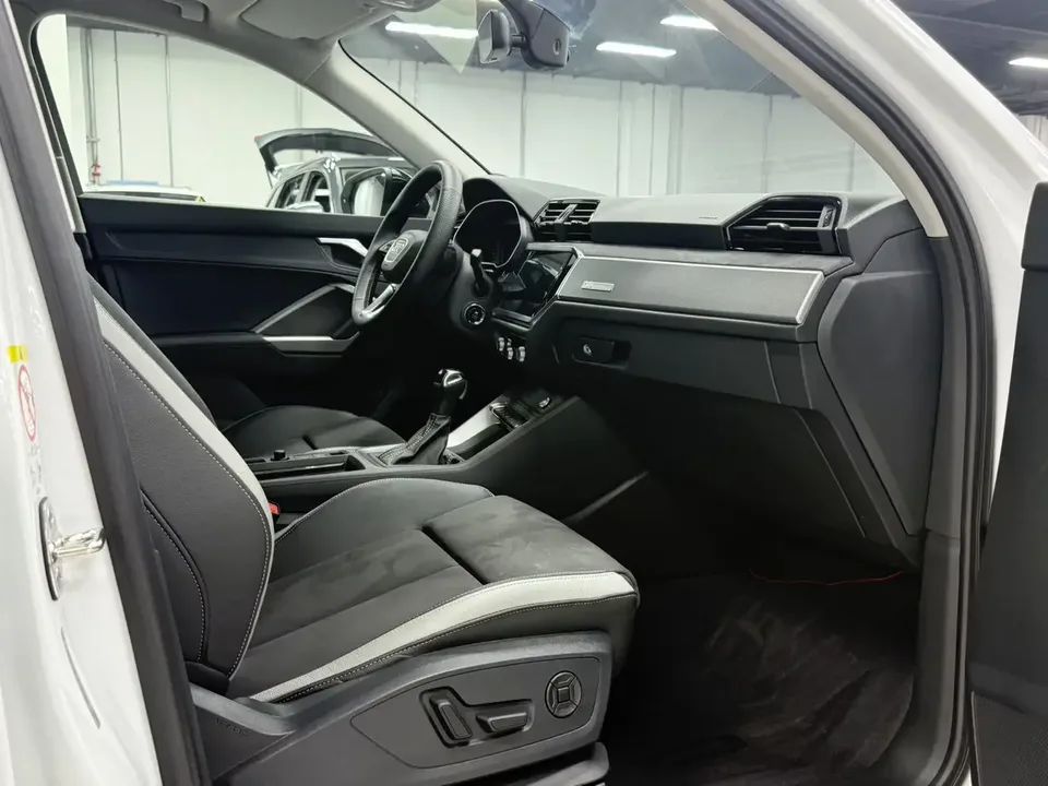Audi Q3 Audi Q3 2022 35 TFSI Stylish Dynamic 2022 — thumbnail 5
