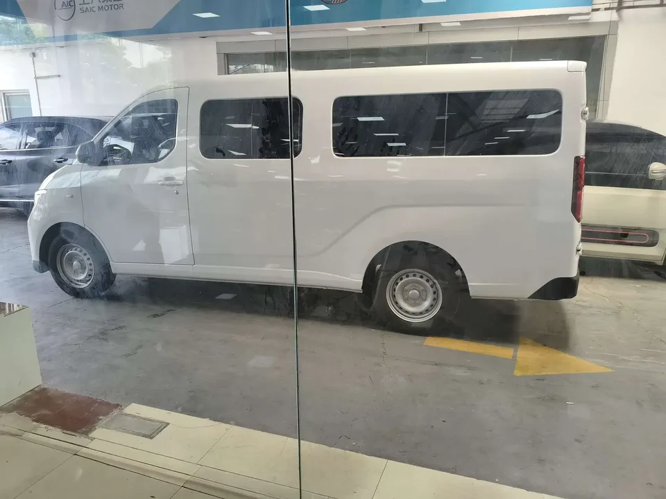 Wuling Yangguang Wuling Yangguang 2024 300km Comfortable Bus Version 75kW 2025 — thumbnail 4