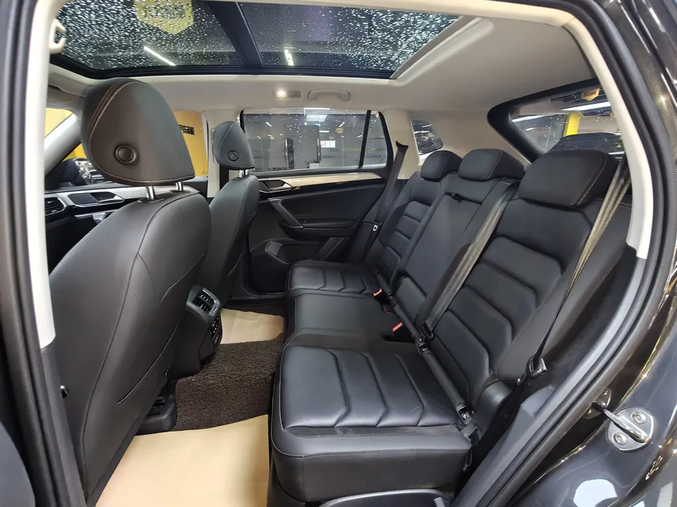 Volkswagen Tayron Tanyue 2022 280TSI 2WD Luxury Smart Edition 2022 — thumbnail 3