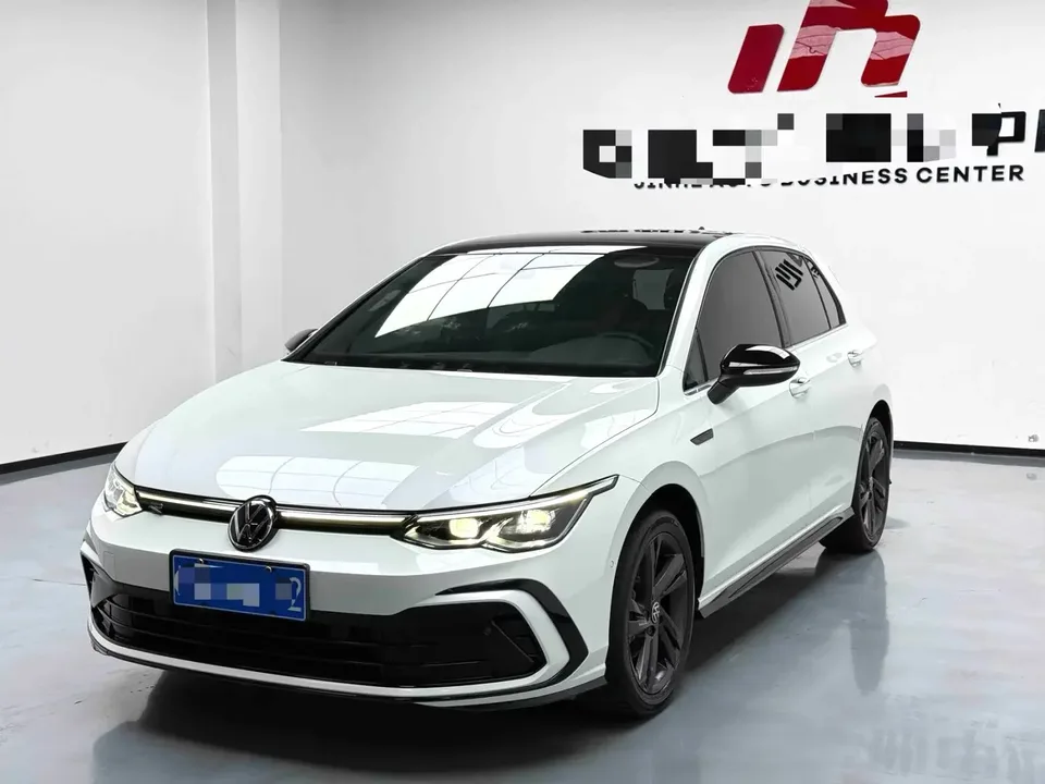 Volkswagen Golf golf 2024 280TSI DSG Pro Enjoy Edition 2023 — photo 1, buy with delivery to Moscow