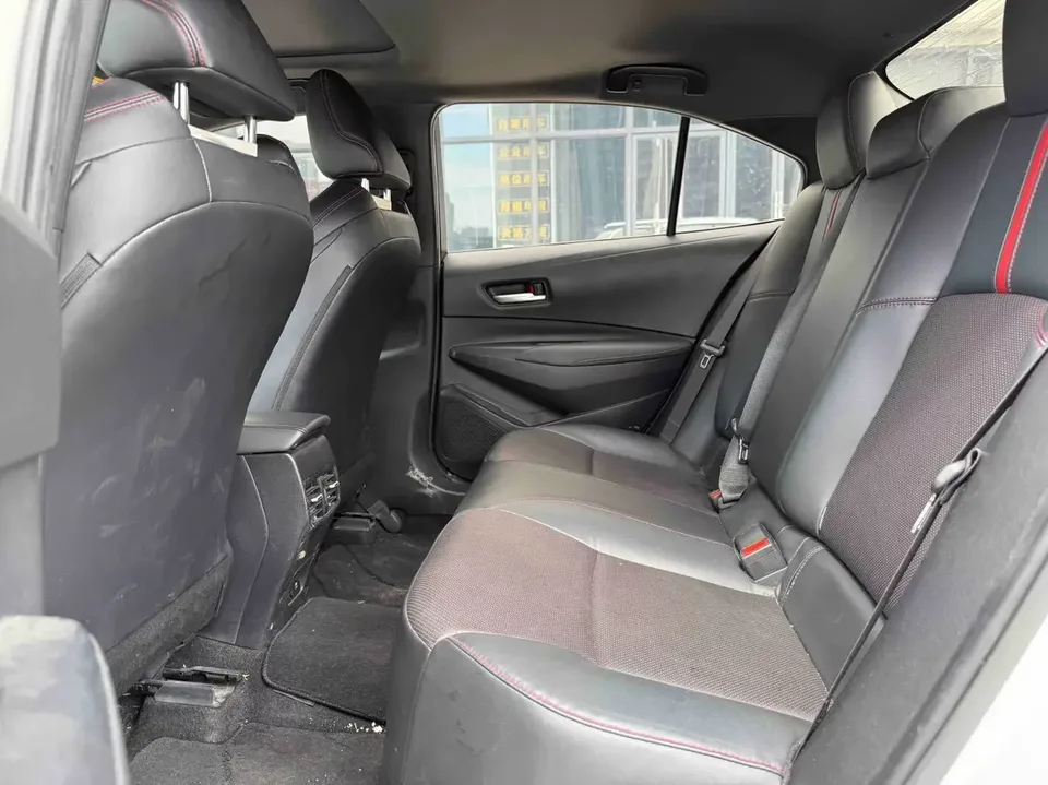 Toyota Levin Lei Ling 2022 185T CVT Sports Edition 2022 — thumbnail 3
