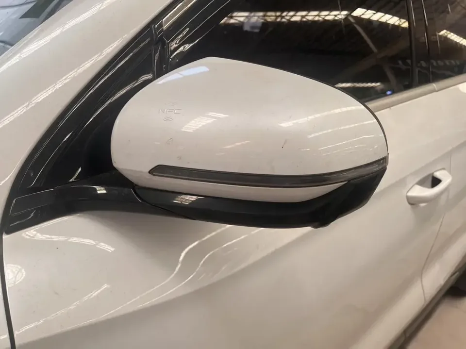 BYD Song Pro DM Song Pro DM 2023 DM-i Champion Edition 71km Exceeding Type 2023 — thumbnail 3