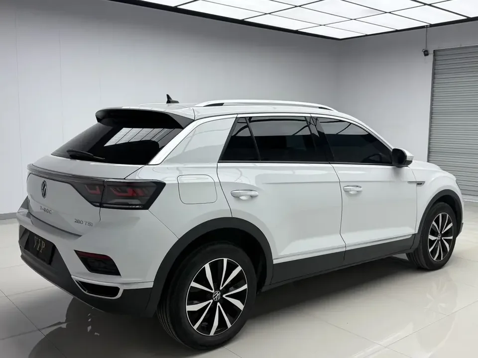Volkswagen T-Roc TANG 2023 280TSI DSG Time Edition 2023 — thumbnail 2