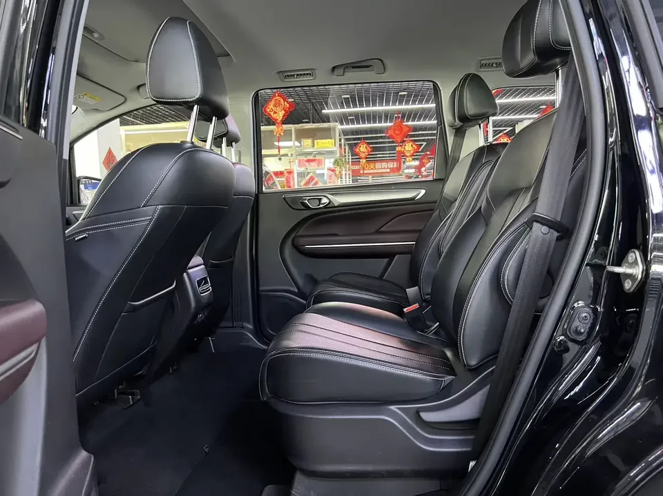 GAC Trumpchi M6 Trumpchi M6 2021 270T Automatic Deluxe Edition 7 Seaters 2022 — thumbnail 5