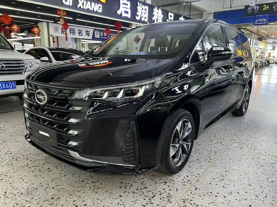 GAC Trumpchi M6 Trumpchi M6 2021 270T Automatic Deluxe Edition 7 Seaters 2022 — photo 1, buy with delivery to Moscow