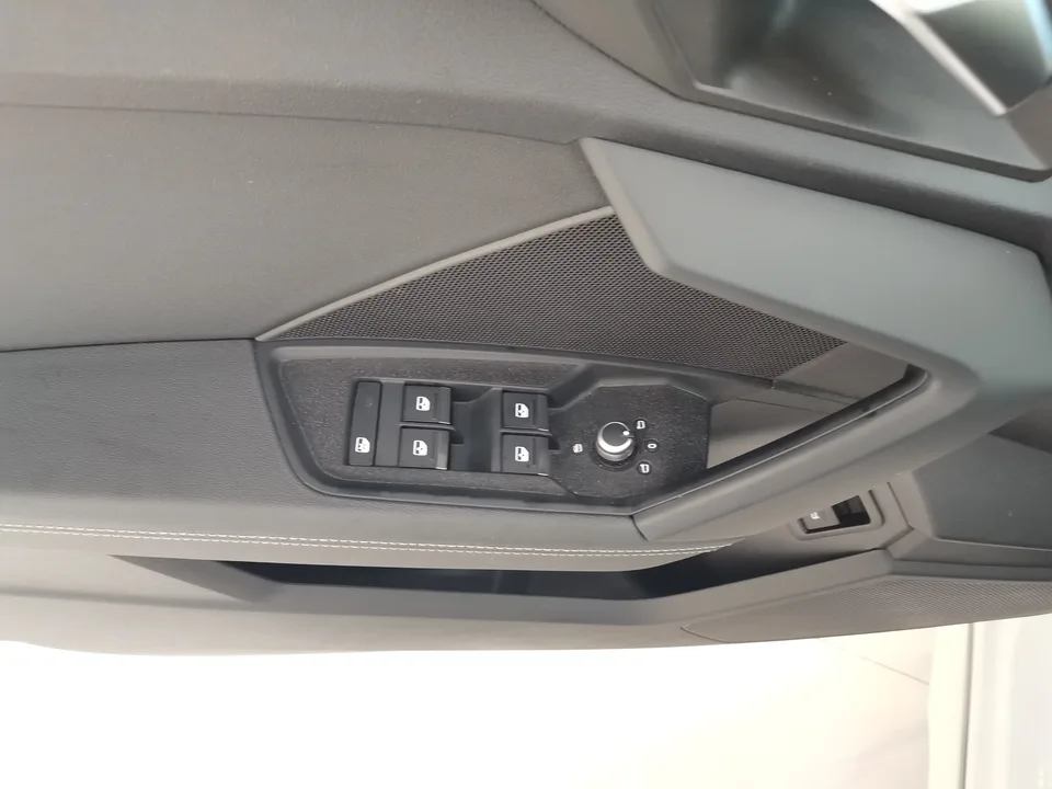 Audi A3 Audi A3 2022 A3L Limousine 35 TFSI Stylish Sports 2022 — миниатюра 5