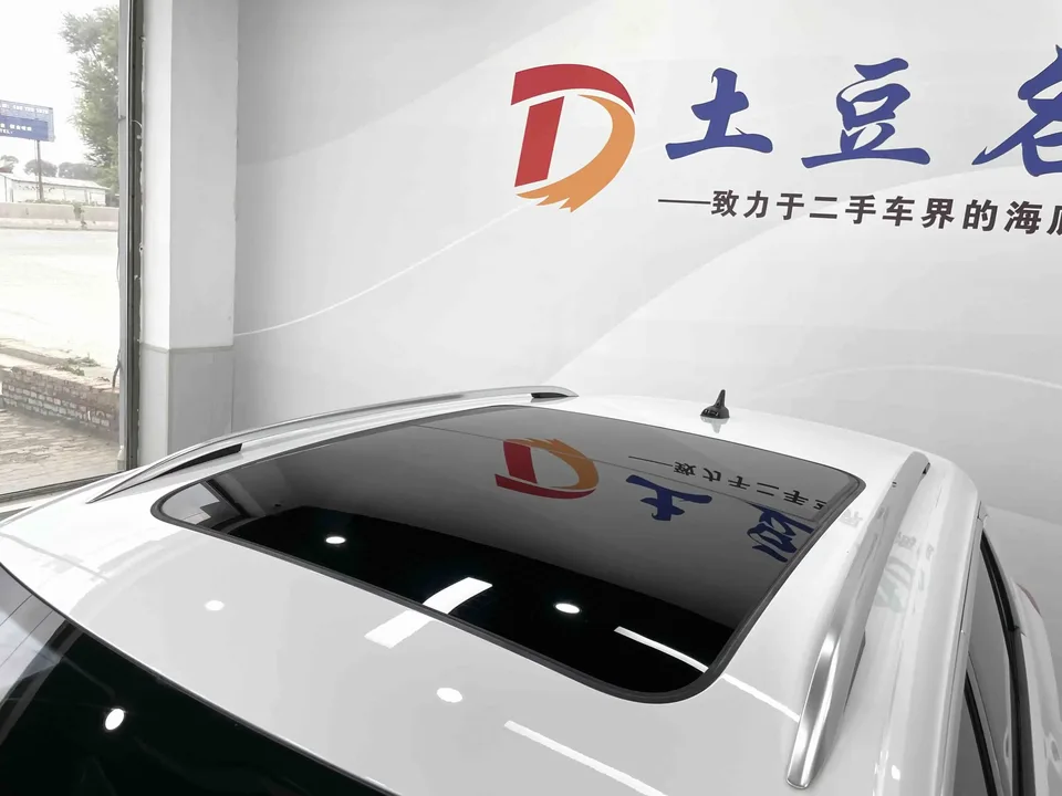 Volkswagen T-Roc TANG 2022 280TSI DSG 2WD Comfort PLUS 2022 — thumbnail 3