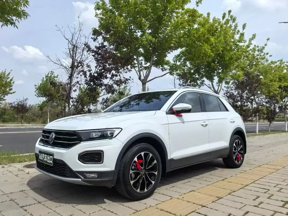 Volkswagen T-Roc TANG 2022 280TSI DSG 2WD Elite PLUS 2023 — photo 1, buy with delivery to Moscow