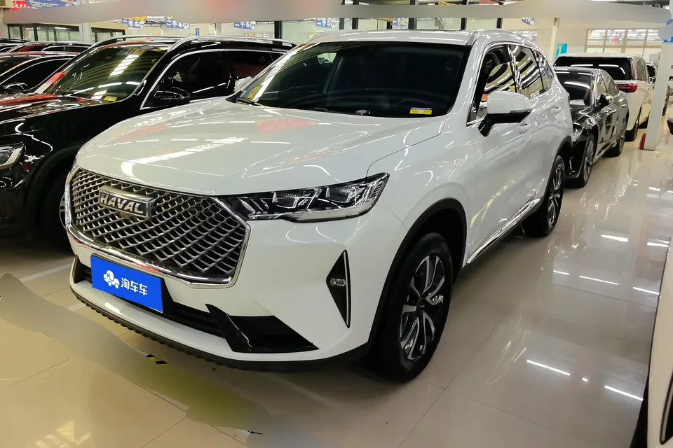 Haval H6 Haval H6 2022 The third generation 1.5T automatic two-wheel drive Pro 2024 — photo 1, buy with delivery to Moscow