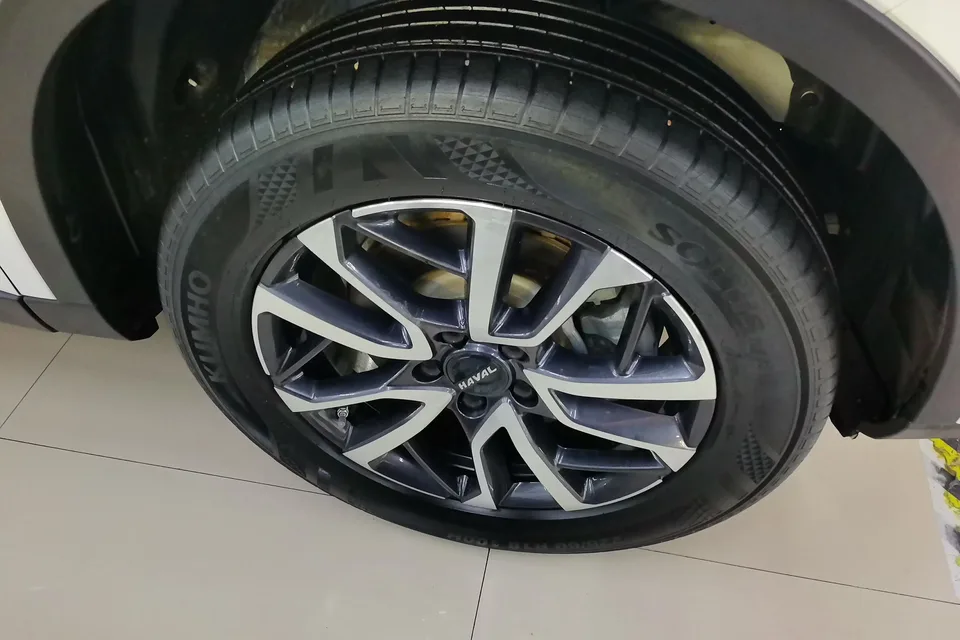 Haval H6 Haval H6 2022 The third generation 1.5T automatic two-wheel drive Pro 2024 — миниатюра 3