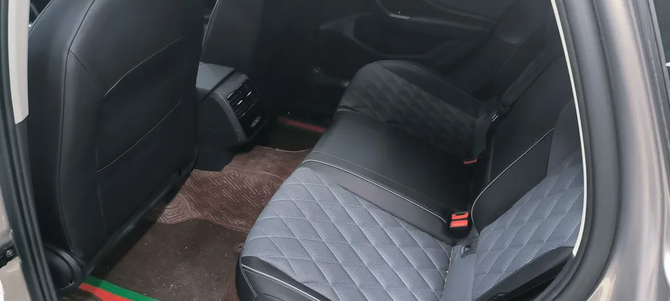 Volkswagen Sagitar Sagitar 2023 280TSI DSG Beyond Edition Plus 2022 — thumbnail 5