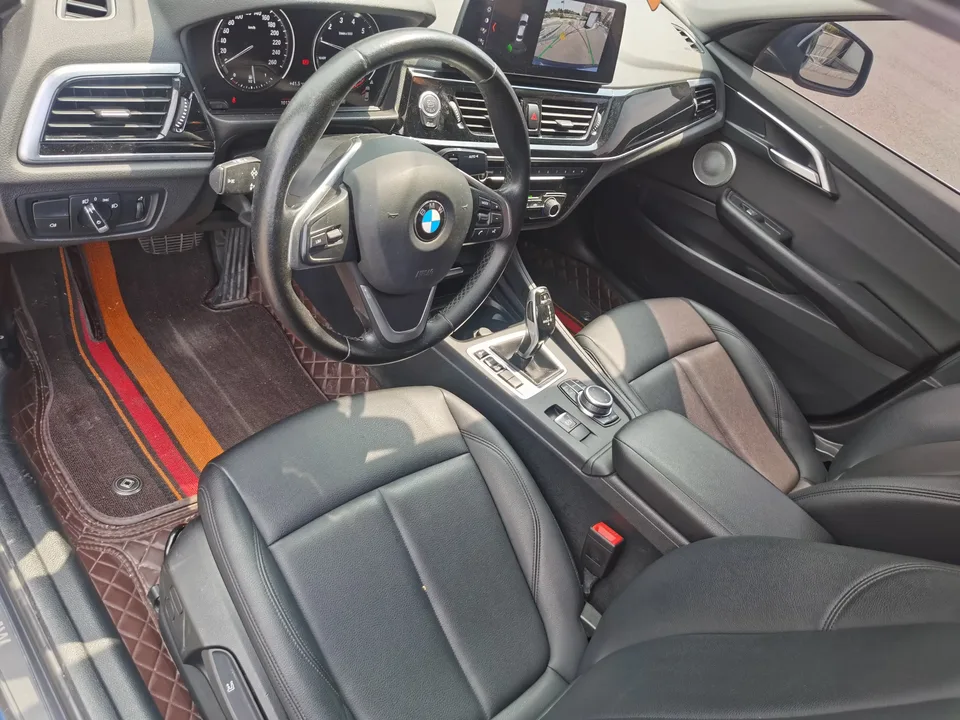 BMW 1 Series BMW 1 Series 2023 120i M Sport 2023 — thumbnail 4