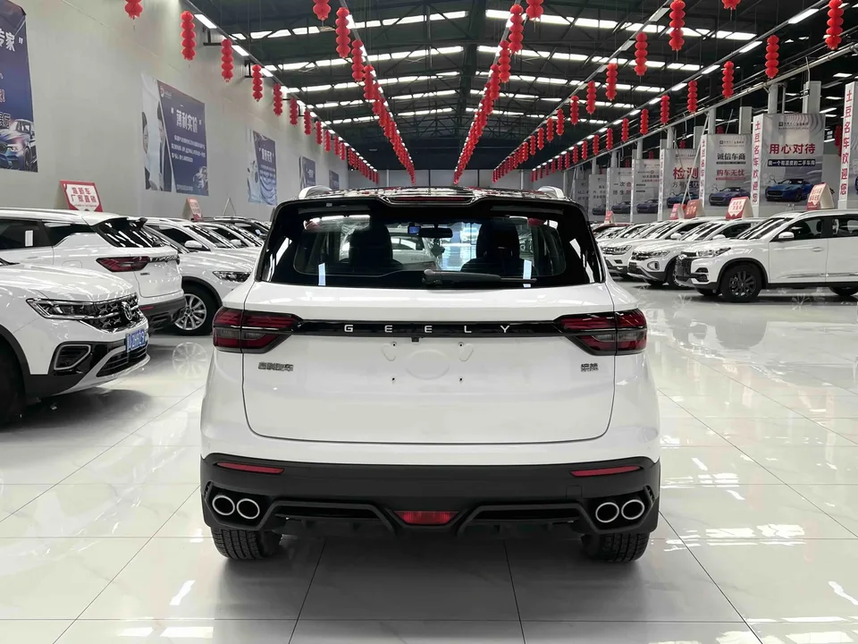 Geely Coolray SX11 Binyue 2021 240T DCT Diamond Edition 2022 — thumbnail 2