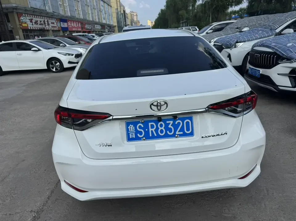 Toyota Corolla Corolla 2022 1.5L CVT Pioneer Edition 2022 — thumbnail 2