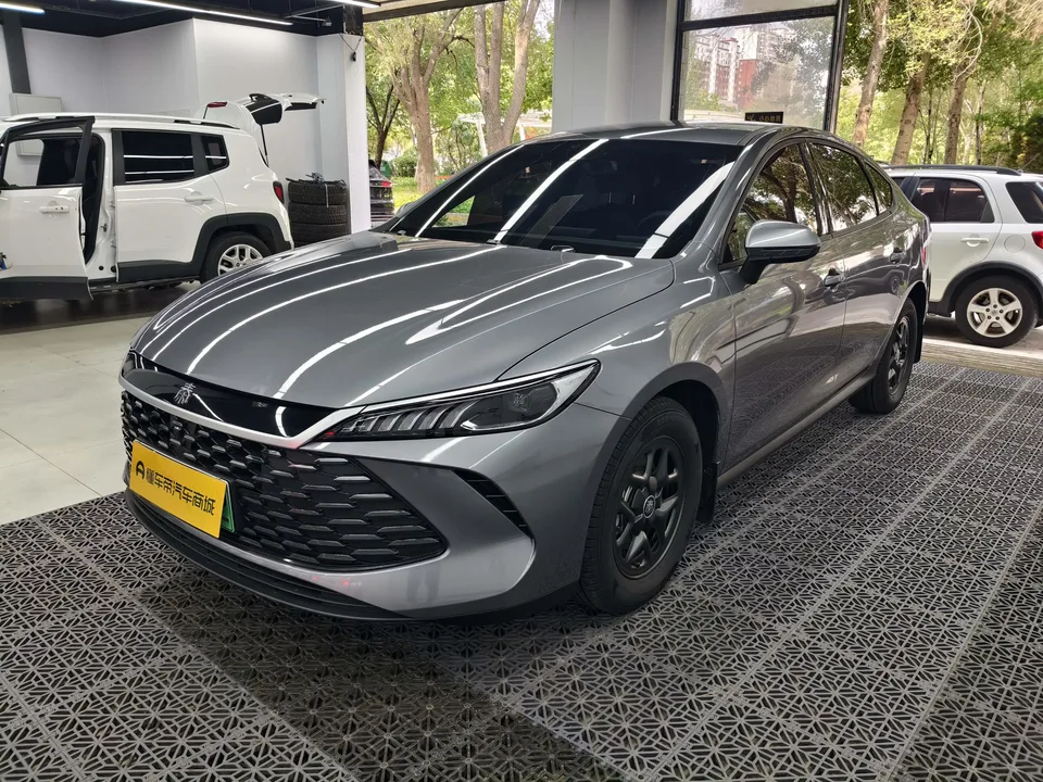 BYD Qin PLUS DM Qin PLUS DM 2025 DM-i 55KM Intelligent Driving Edition Leading Edition 2025 — photo 1, buy with delivery to Moscow