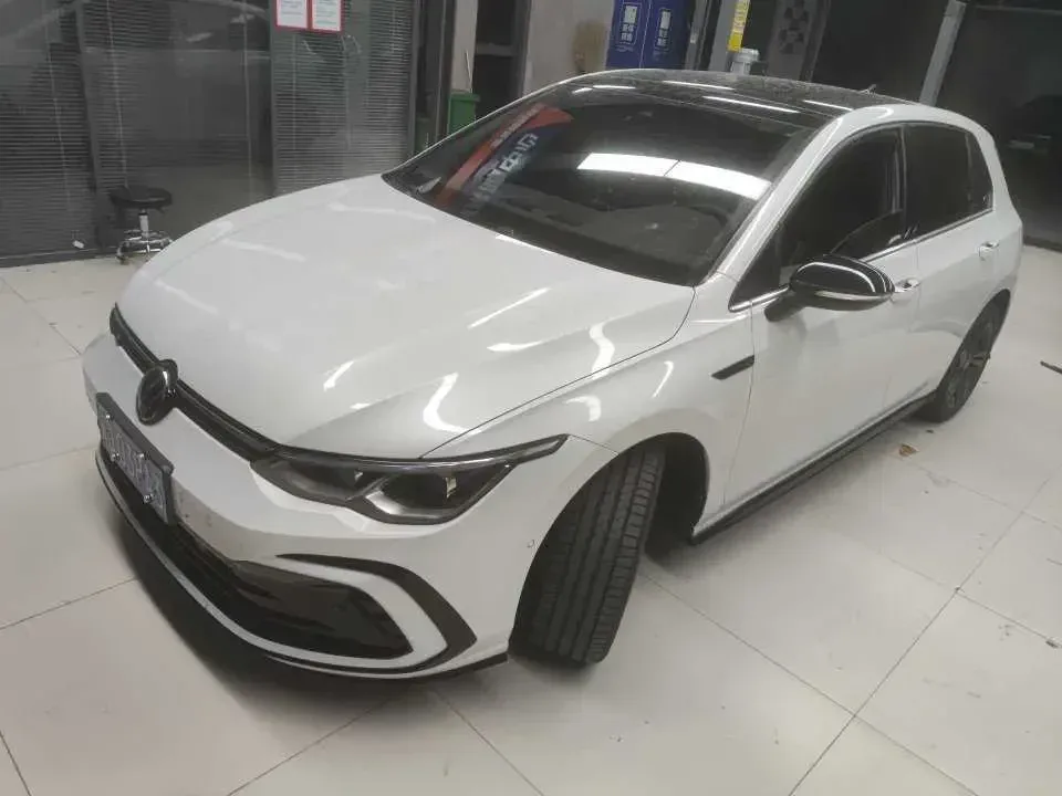 Volkswagen Golf golf 2023 280TSI DSG R-Line 2022 — photo 1, buy with delivery to Moscow