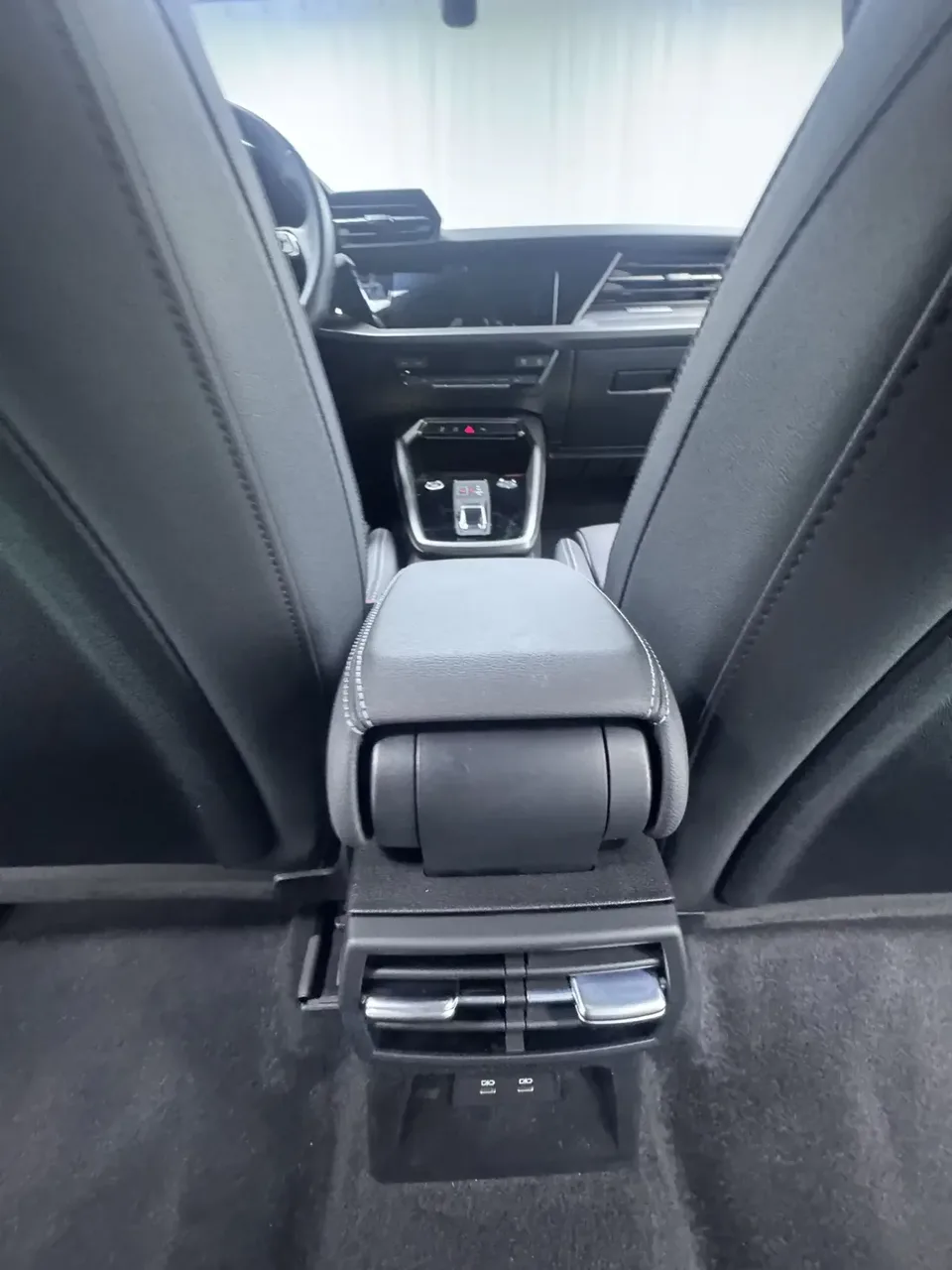 Audi A3 Audi A3 2023 A3L Limousine 35 TFSI Stylish Sports 2023 — thumbnail 3