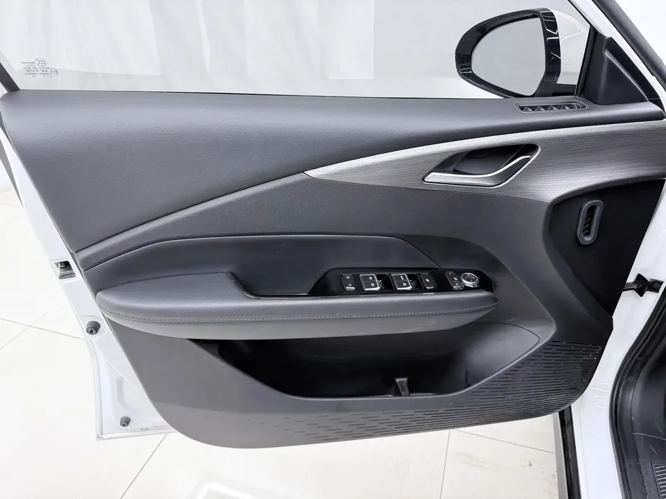 Wuling Starlight PHEV Wuling Starlight PHEV 2024 Co-creation Edition 70 Standard Edition 2024 — thumbnail 5