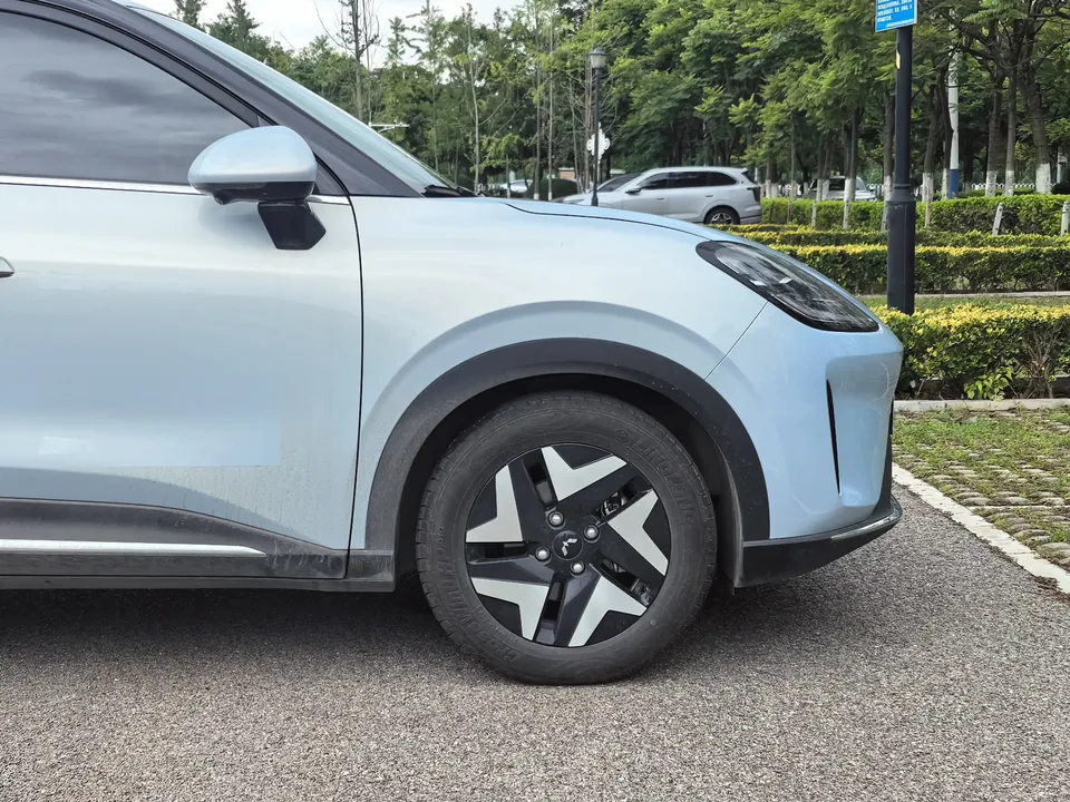 Wuling Bingo S Bingo S 2025 430km Flagship Model 2025 — thumbnail 4