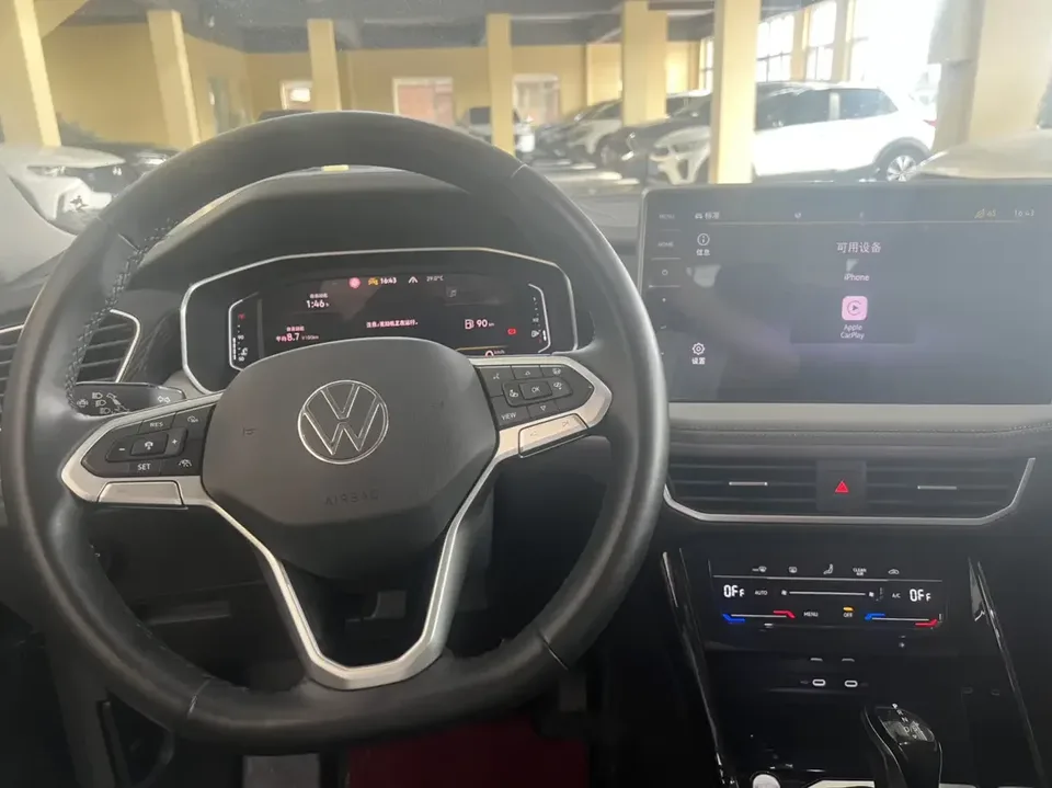 Volkswagen Tayron Tanyue 2023 280TSI 2WD Luxury Plus Advanced Edition 2023 — thumbnail 4