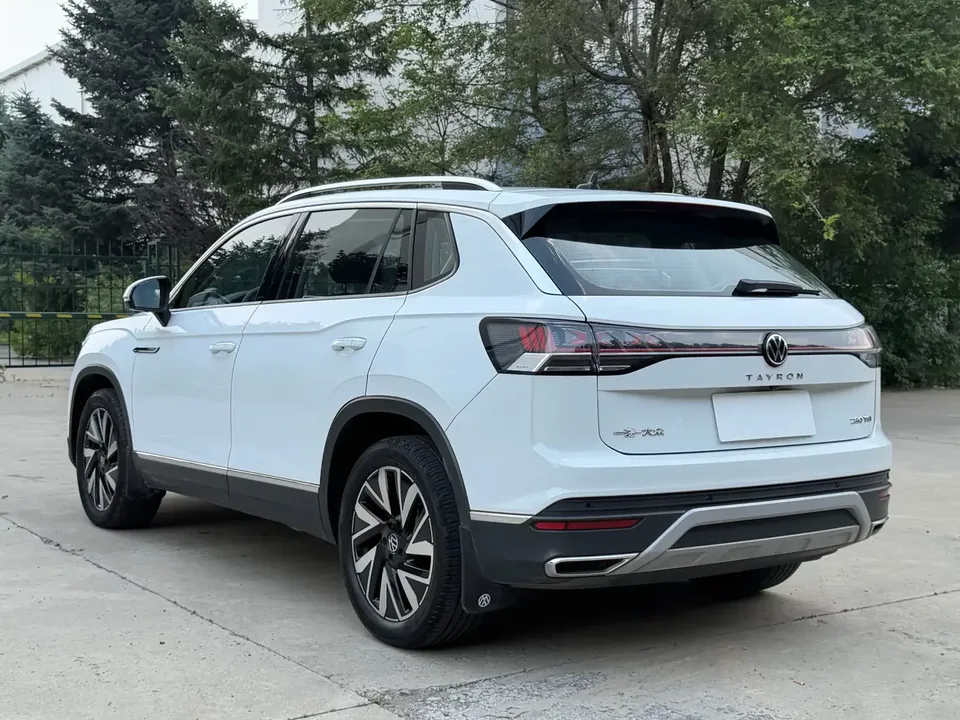 Volkswagen Tayron Tanyue 2023 280TSI 2WD Luxury Plus Advanced Edition 2022 — thumbnail 2