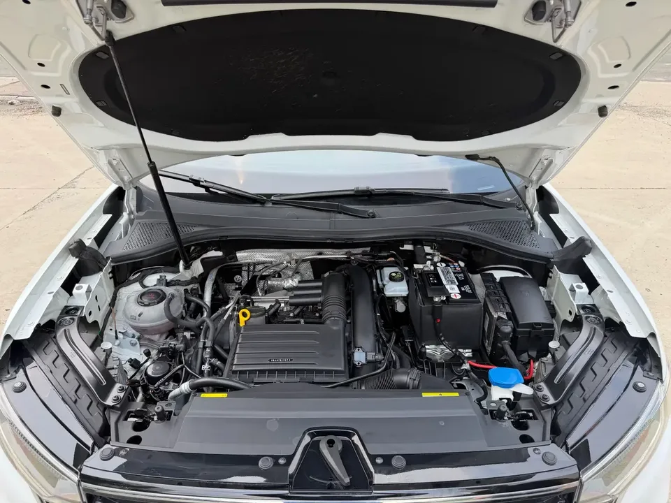 Volkswagen Tayron Tanyue 2023 280TSI 2WD Luxury Plus Advanced Edition 2022 — thumbnail 3