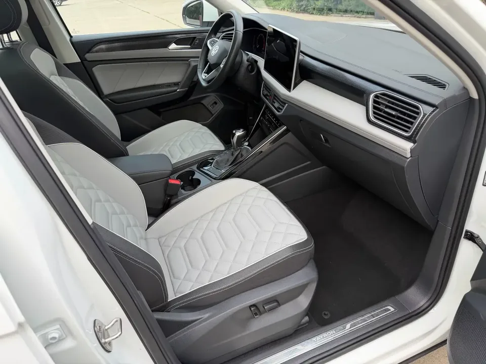 Volkswagen Tayron Tanyue 2023 280TSI 2WD Luxury Plus Advanced Edition 2022 — thumbnail 5