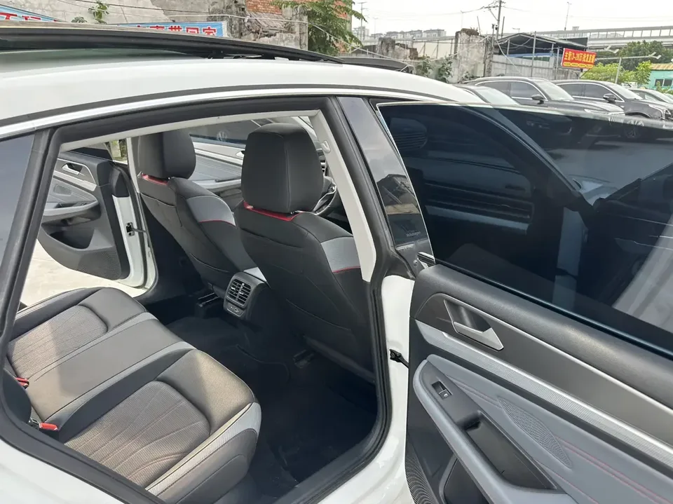 Volkswagen Lamando Lingdu 2024 Lingdu L 280TSI DSG Cool Edition 2023 — thumbnail 3
