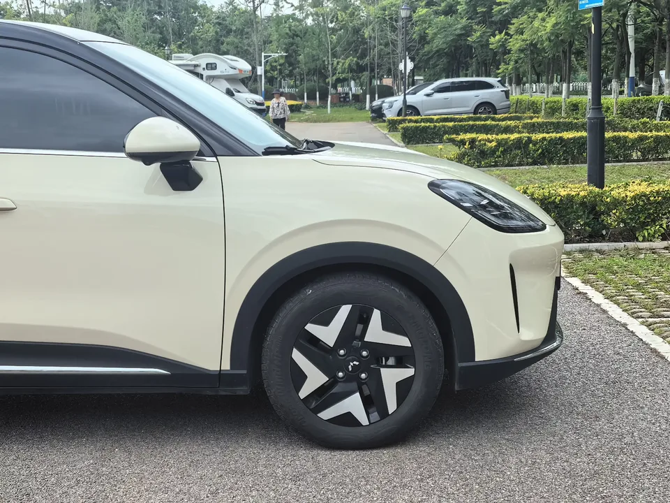 Wuling Bingo S Bingo S 2025 430km Flagship Model 2025 — thumbnail 4