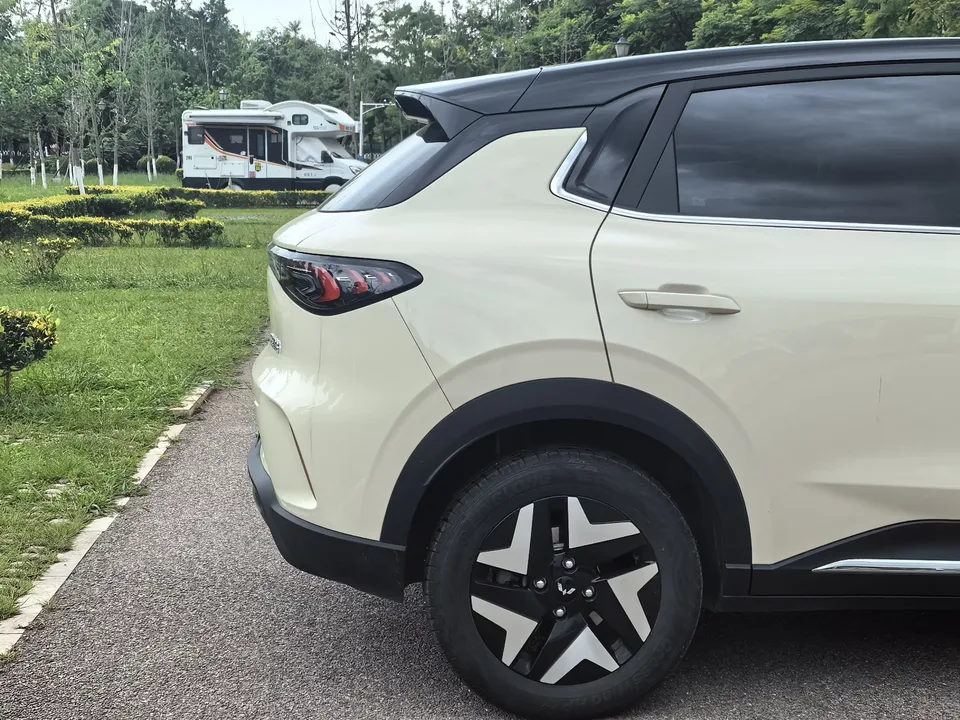 Wuling Bingo S Bingo S 2025 430km Flagship Model 2025 — thumbnail 5