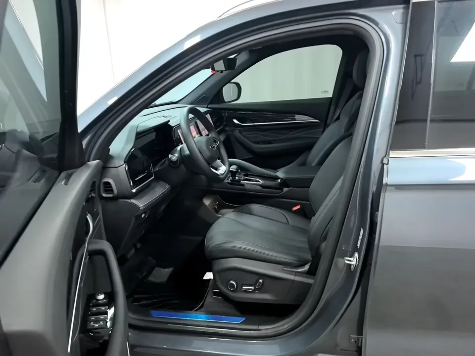 Geely Monjaro Xingyue L 2024 2.0TD DCT EVO 2WD Changfeng Edition 2024 — thumbnail 5