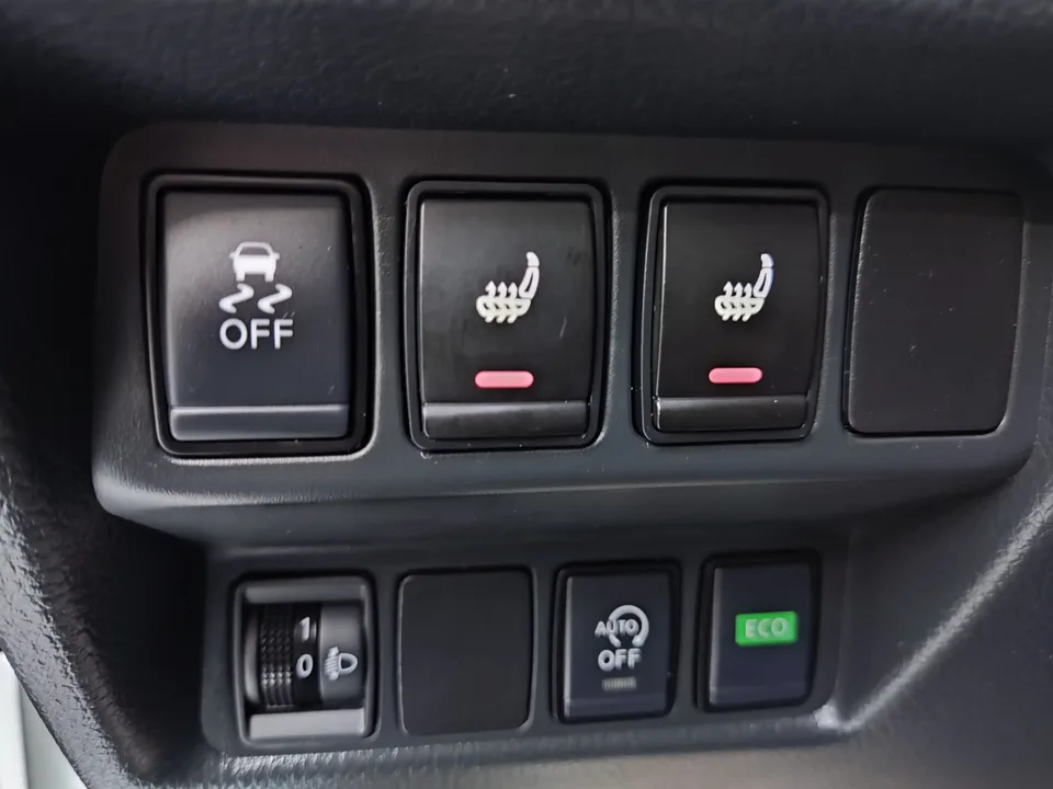 Nissan X-Trail Qijun 2022 Modified 2.0L 2WD Intelligent Connection Comfort Edition 2023 — thumbnail 5