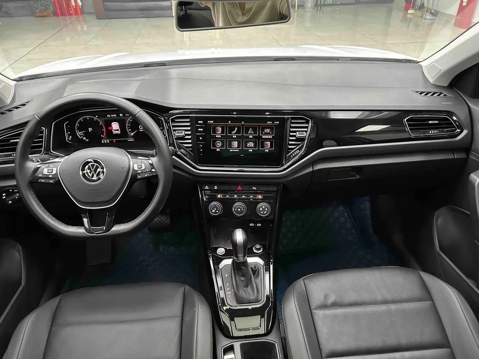 Volkswagen T-Roc TANG 2022 280TSI DSG 2WD Comfort PLUS 2023 — thumbnail 5