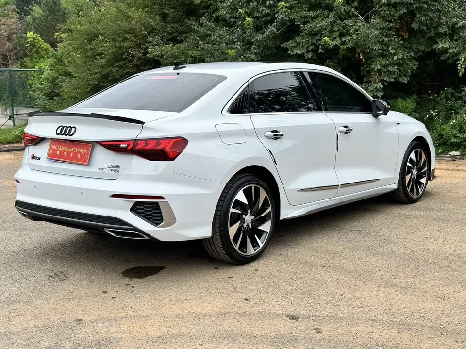 Audi A3 Audi A3 2022 A3L Limousine 35 TFSI RS Kit Speed Type 2022 — thumbnail 2