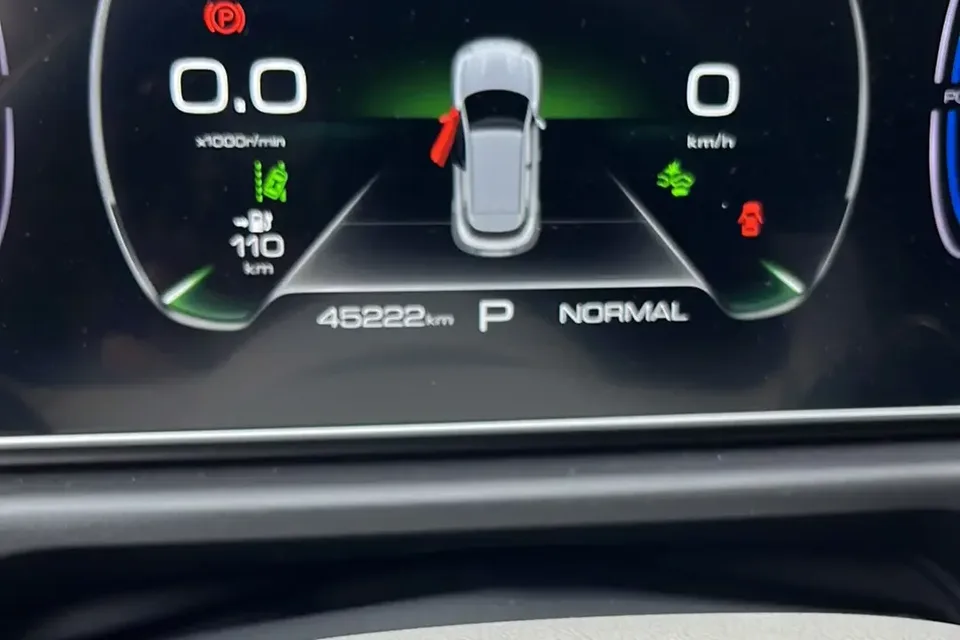 ORA Euler good cat Euler good cat 2023 401km standard endurance luxury lithium iron phosphate 2023 — thumbnail 5