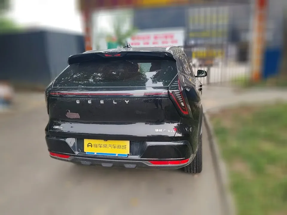 Geely Atlas L Boyue L 2025 Fourth generation 1.5TD DCT Sanhe 2025 — thumbnail 2