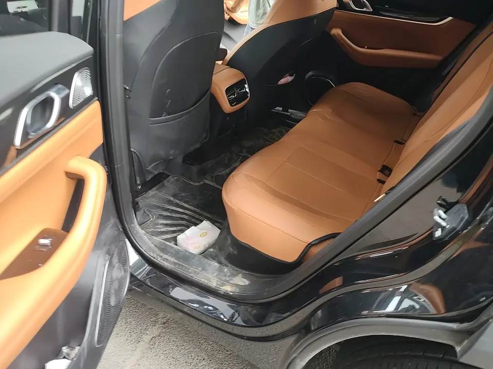 Geely Atlas L Boyue L 2025 Fourth generation 1.5TD DCT Sanhe 2025 — thumbnail 3