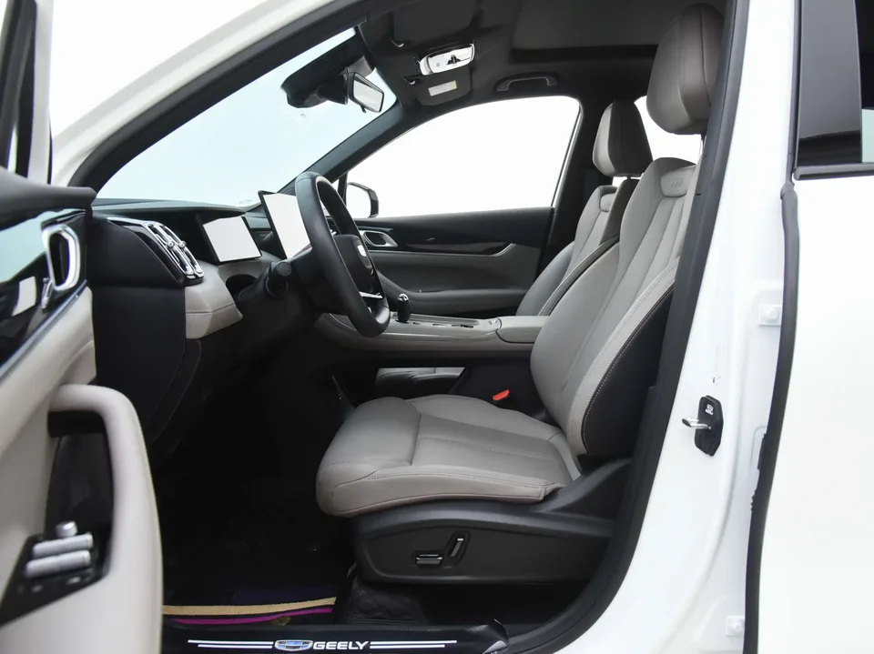 Geely Atlas L Boyue L 2025 The fourth generation 1.5TD DCT starts its journey 2025 — миниатюра 4
