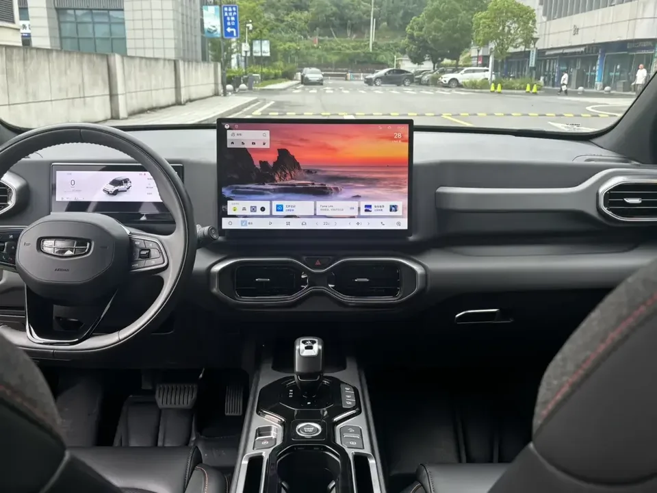 Geely Cowboy cowboy 2025 1.5TD Fun Wild Edition 2025 — thumbnail 3