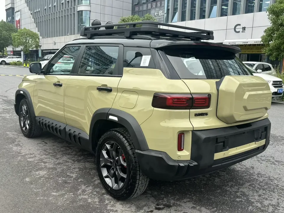 Geely Cowboy cowboy 2025 1.5TD Fun Wild Edition 2025 — thumbnail 4