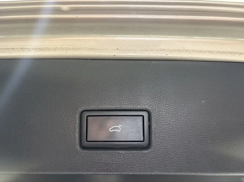Volkswagen T-Roc TANG 2022 280TSI DSG 2WD Comfort PLUS 2023 — thumbnail 3