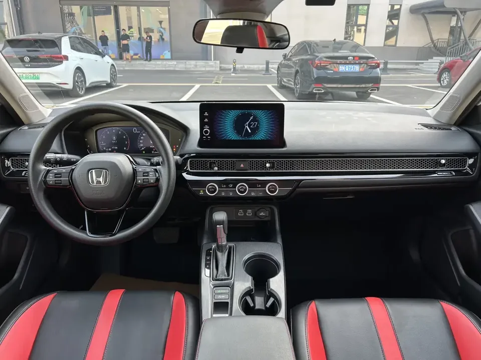 Honda CIVIC Civic 2023 240TURBO CVT Power Edition 2024 — thumbnail 3