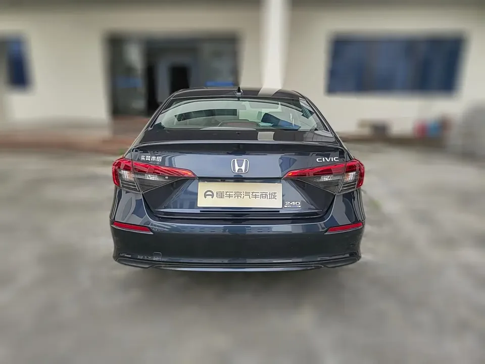 Honda CIVIC Civic 2023 240TURBO CVT Power Edition 2023 — thumbnail 2